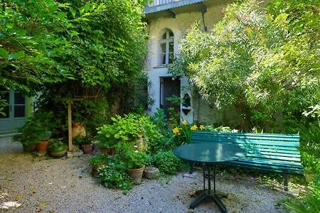 Bel Appartement Dans Cloitre Arbore Villeneuve-les-Avignon