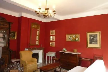 Bel Appartement Dans Cloitre Arbore Villeneuve-les-Avignon 0*,